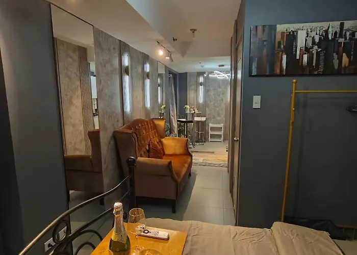 Aparthotel Modern Luxe In Makati