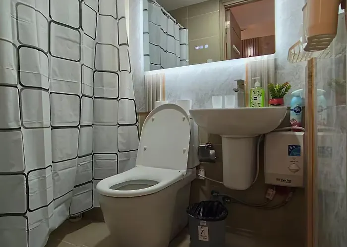 Modern Luxe In Makati Aparthotel *