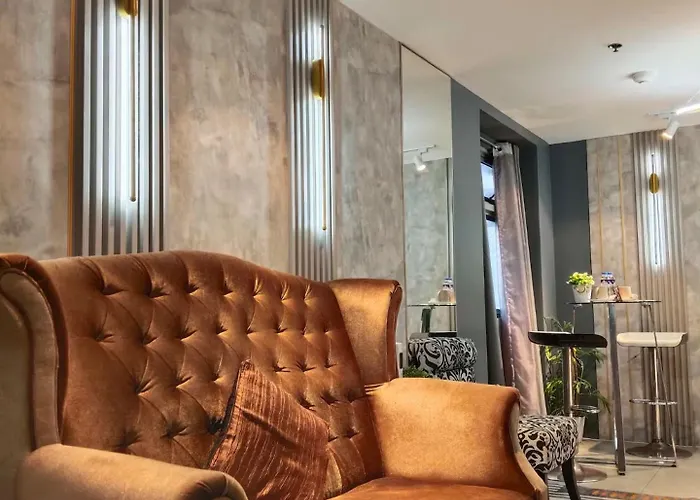 Modern Luxe In Makati *