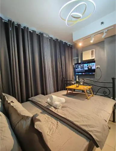 Aparthotel Modern Luxe In Makati Manila